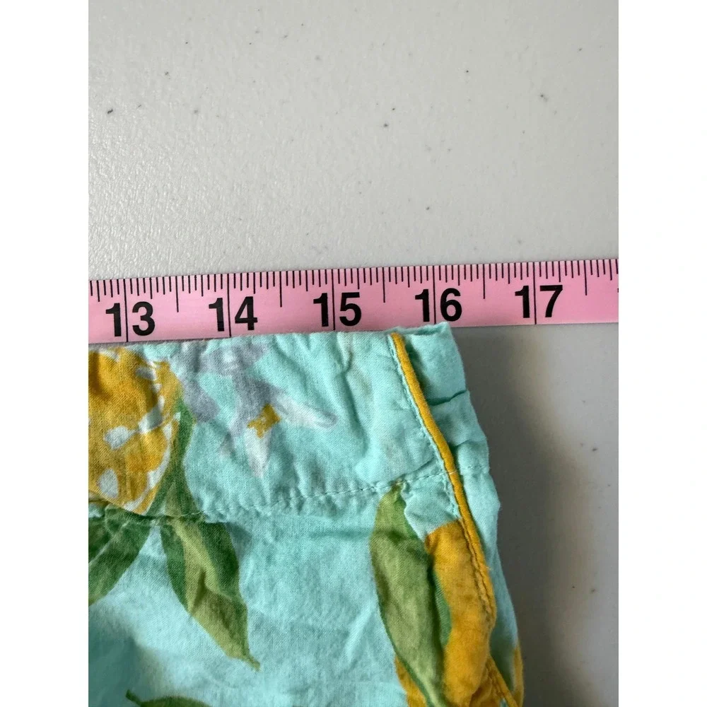 Crafted by Mahogany Lemon Print Pajamas Set‎ Mint Green Yellow Top Shorts Size M